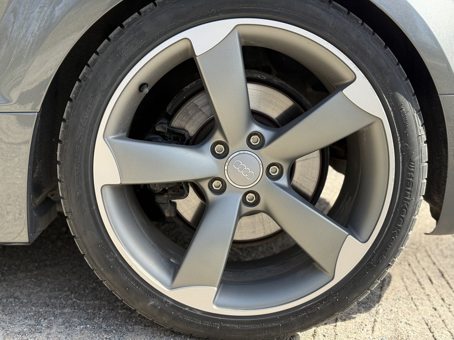 Exterior image of 2011 Audi TT RS Coupé