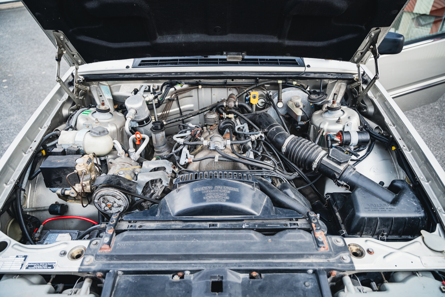 Image of 1988 Volvo 780 Bertone Coupé mechanics