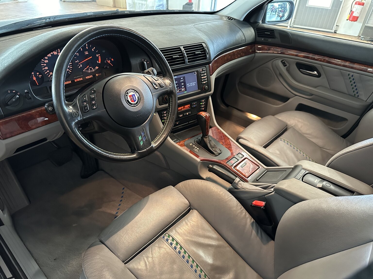 Interiörbild 2002 ALPINA B10 V8S