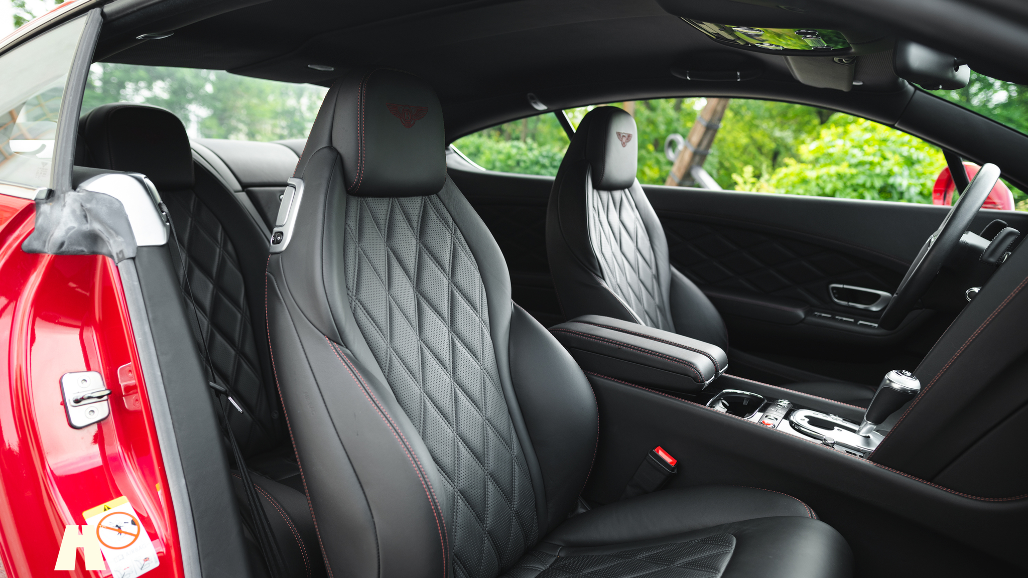 Innenraumfoto von 2013 Bentley Continental GT V8 (6)