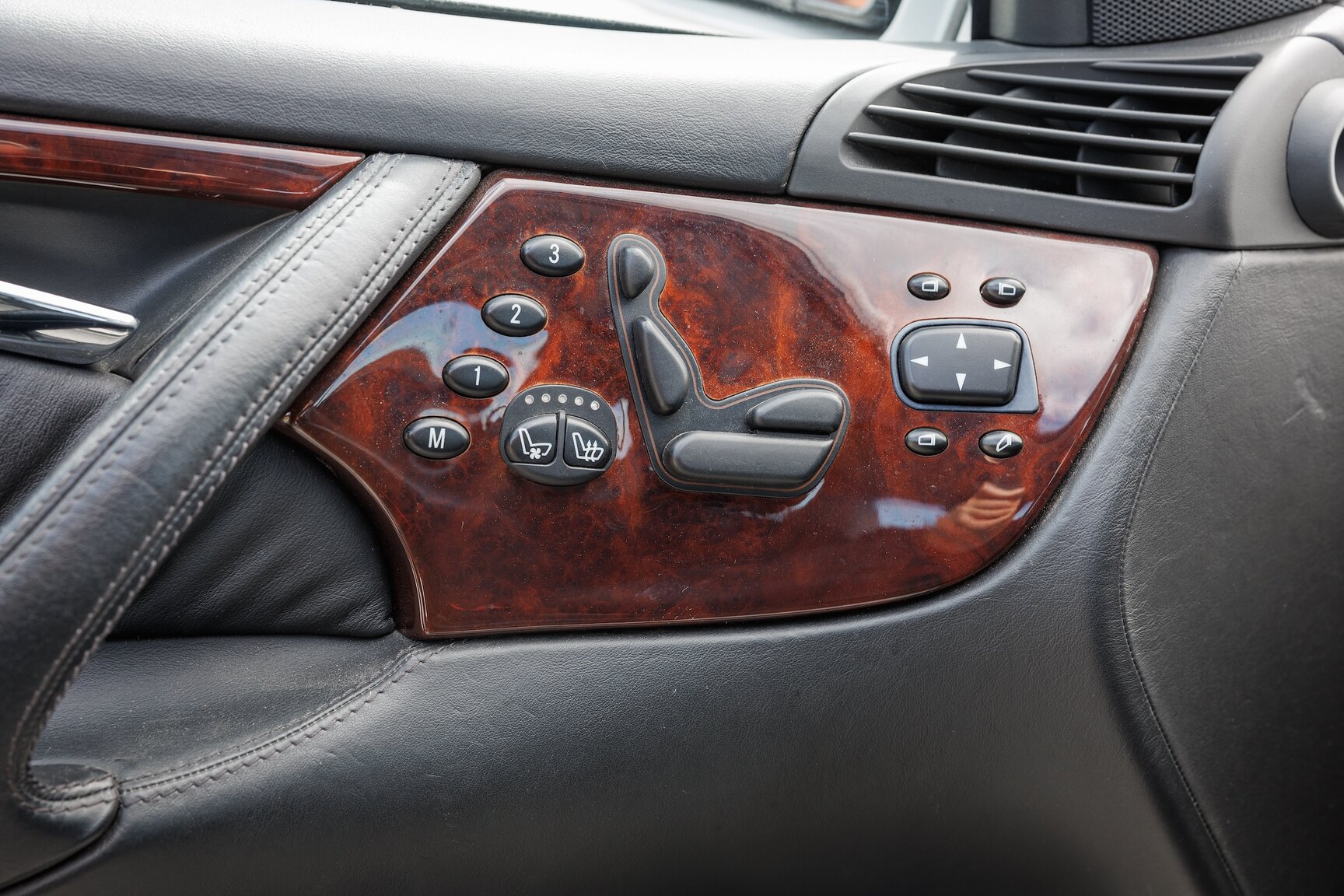 Interiörbild 2000 Mercedes-Benz CL600