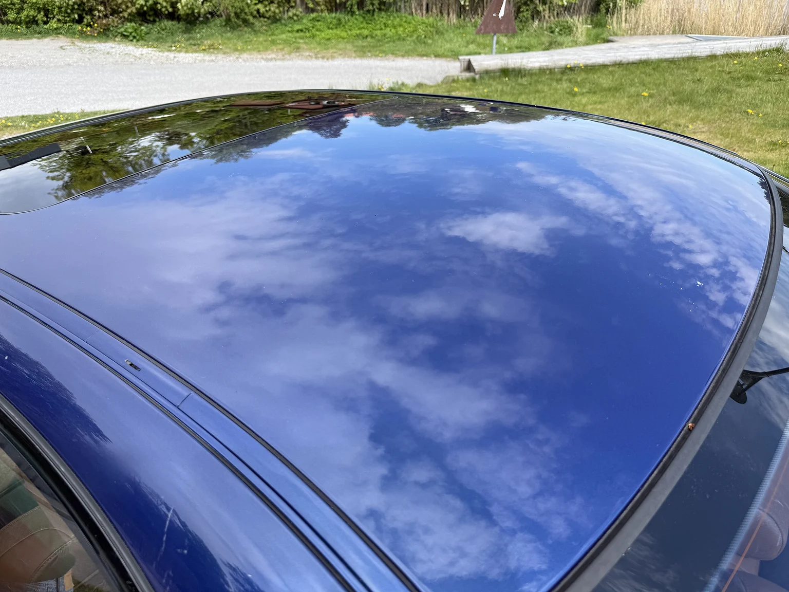 Exterior image of 2001 BMW M5 E39 LCI (62)