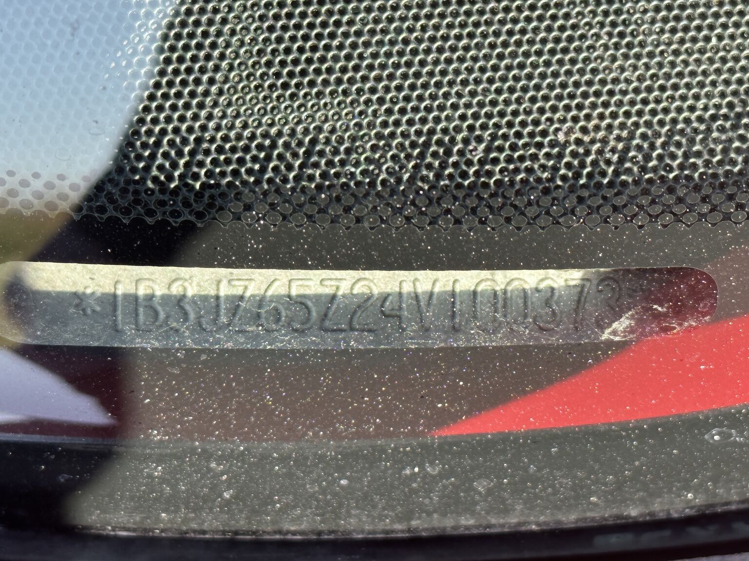 Exterior image of 2004 Dodge Viper SRT-10 (32)