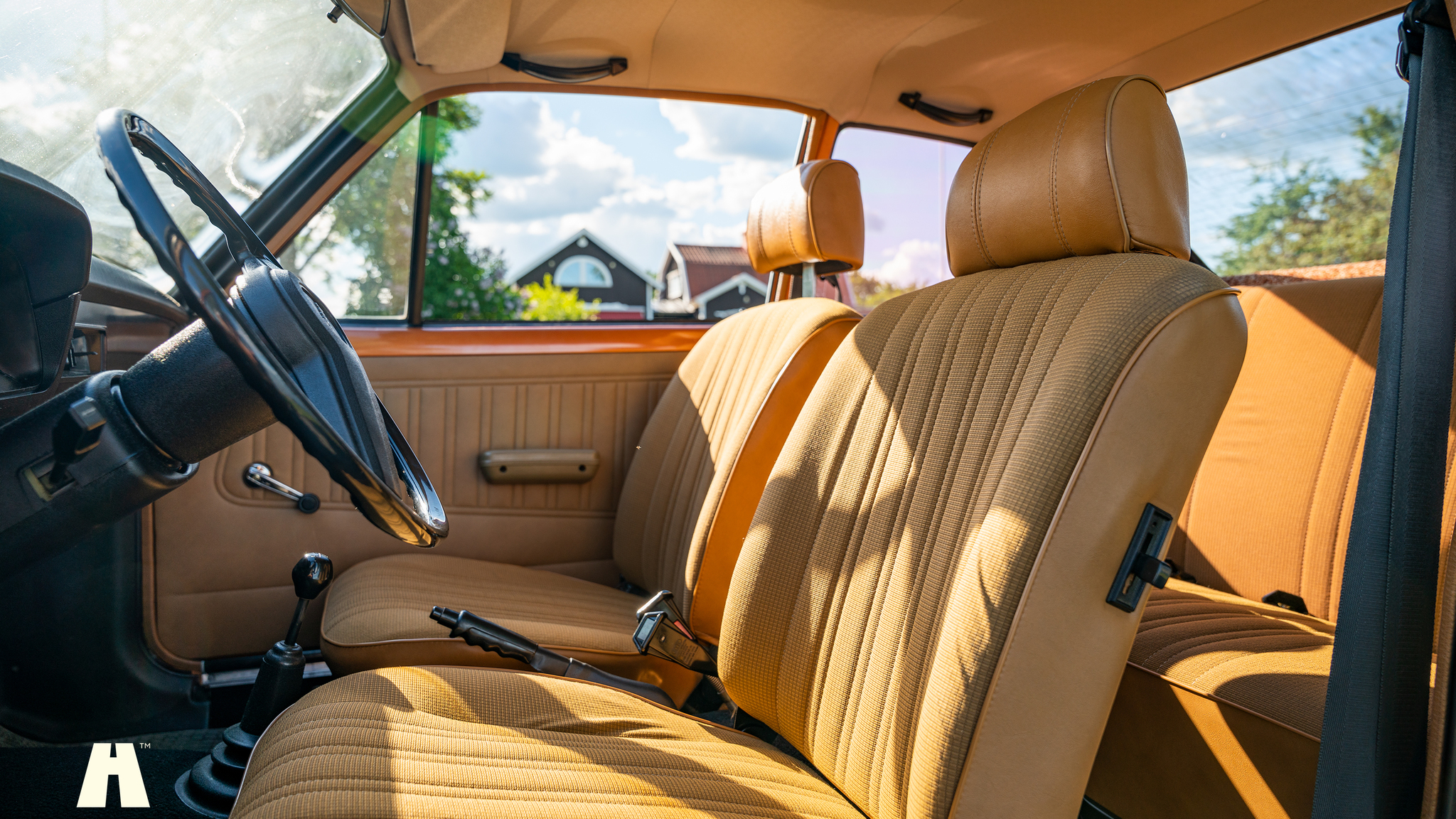 Interiörbild 1975 Ford Escort MARK II  (2)