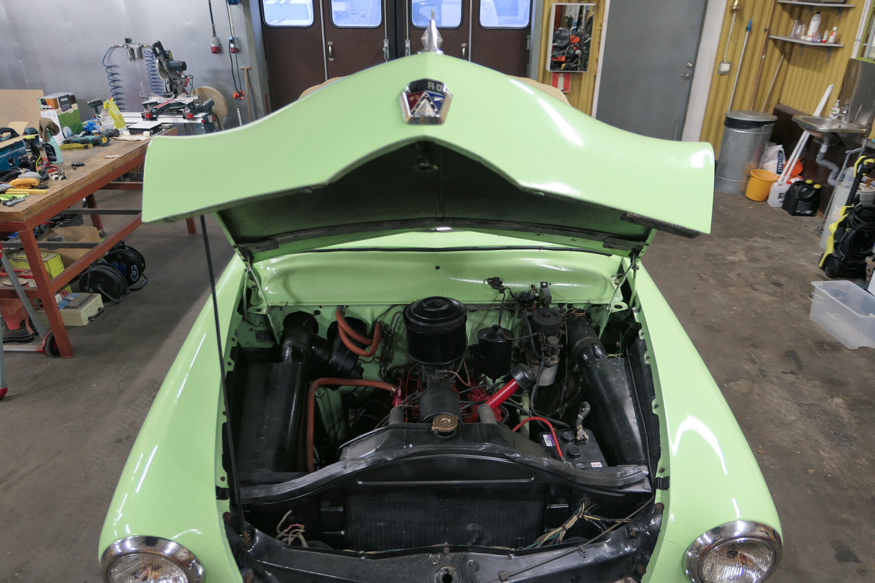 Image of 1949 Ford Custom Convertible mechanics