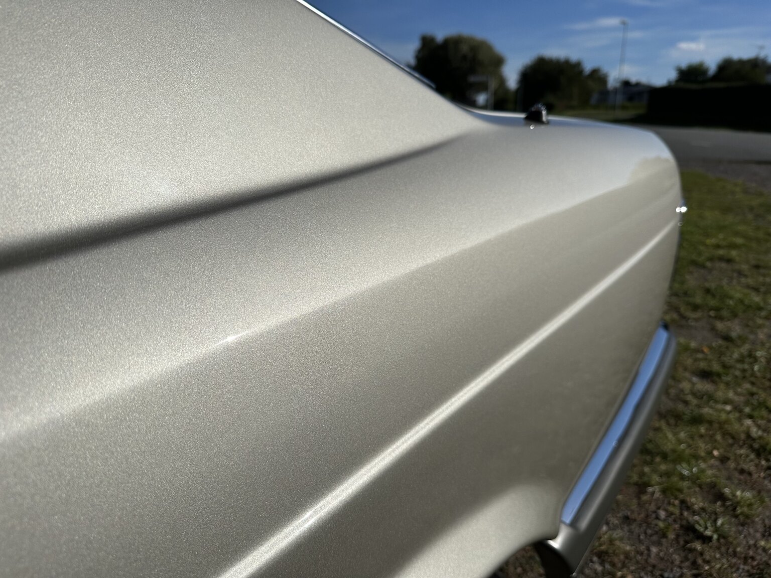 Aussenfoto 1986 Mercedes-Benz 500 SEC (78)