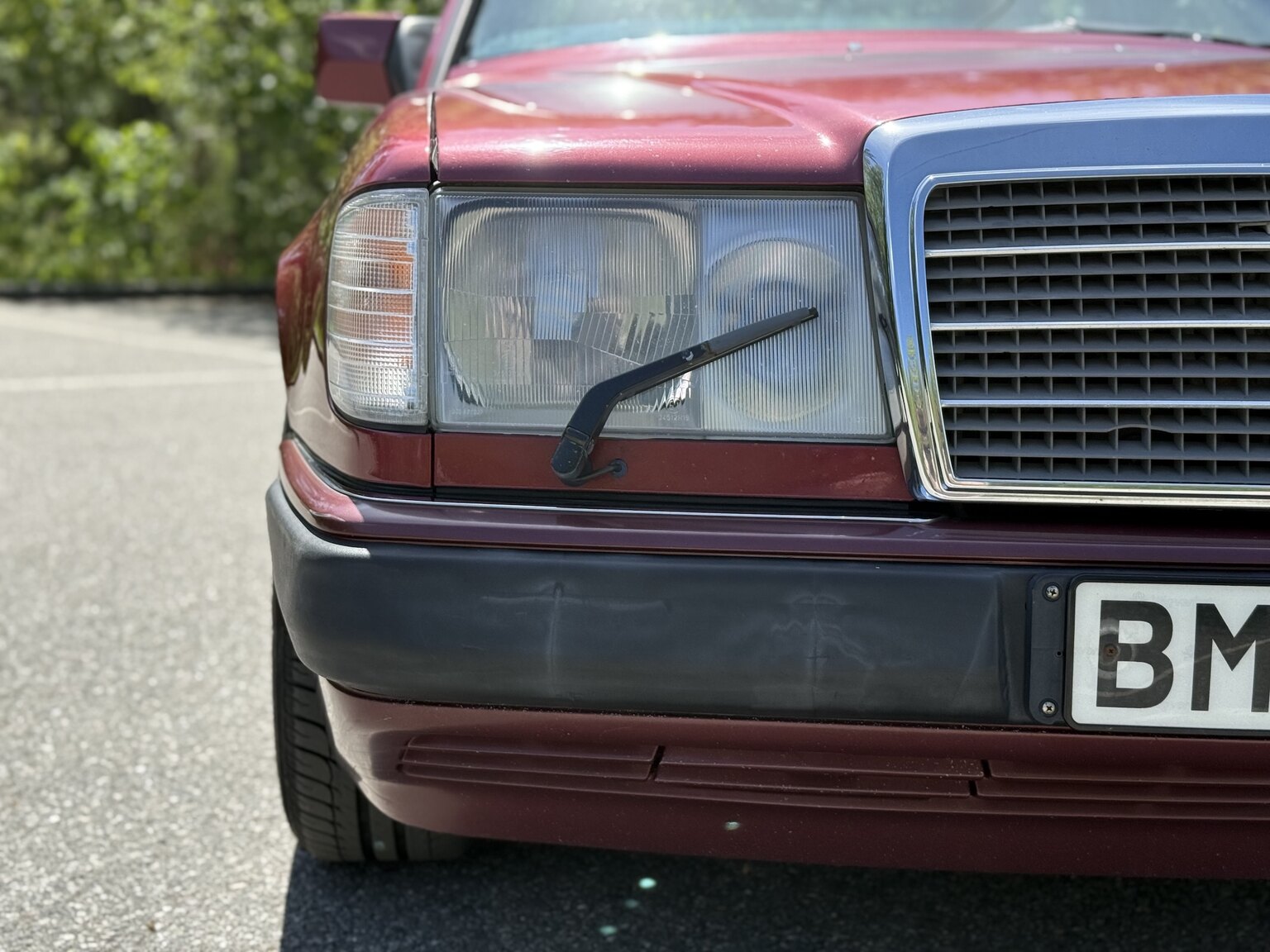 Aussenfoto 1991 Mercedes-Benz 300 E-24