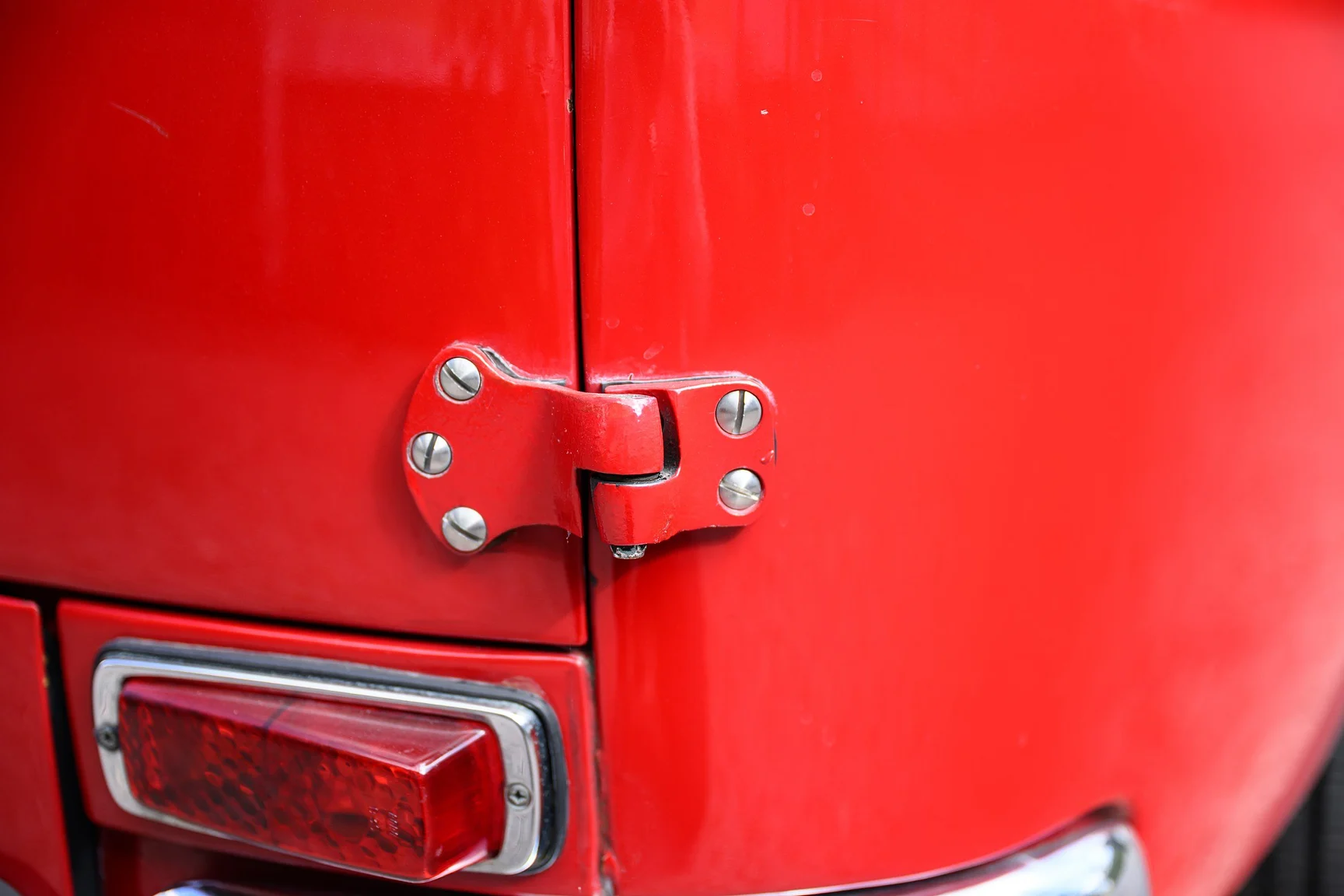 Exteriörbild på 1968 Volvo P210 Duett "Dunder-Karlsson" (64)