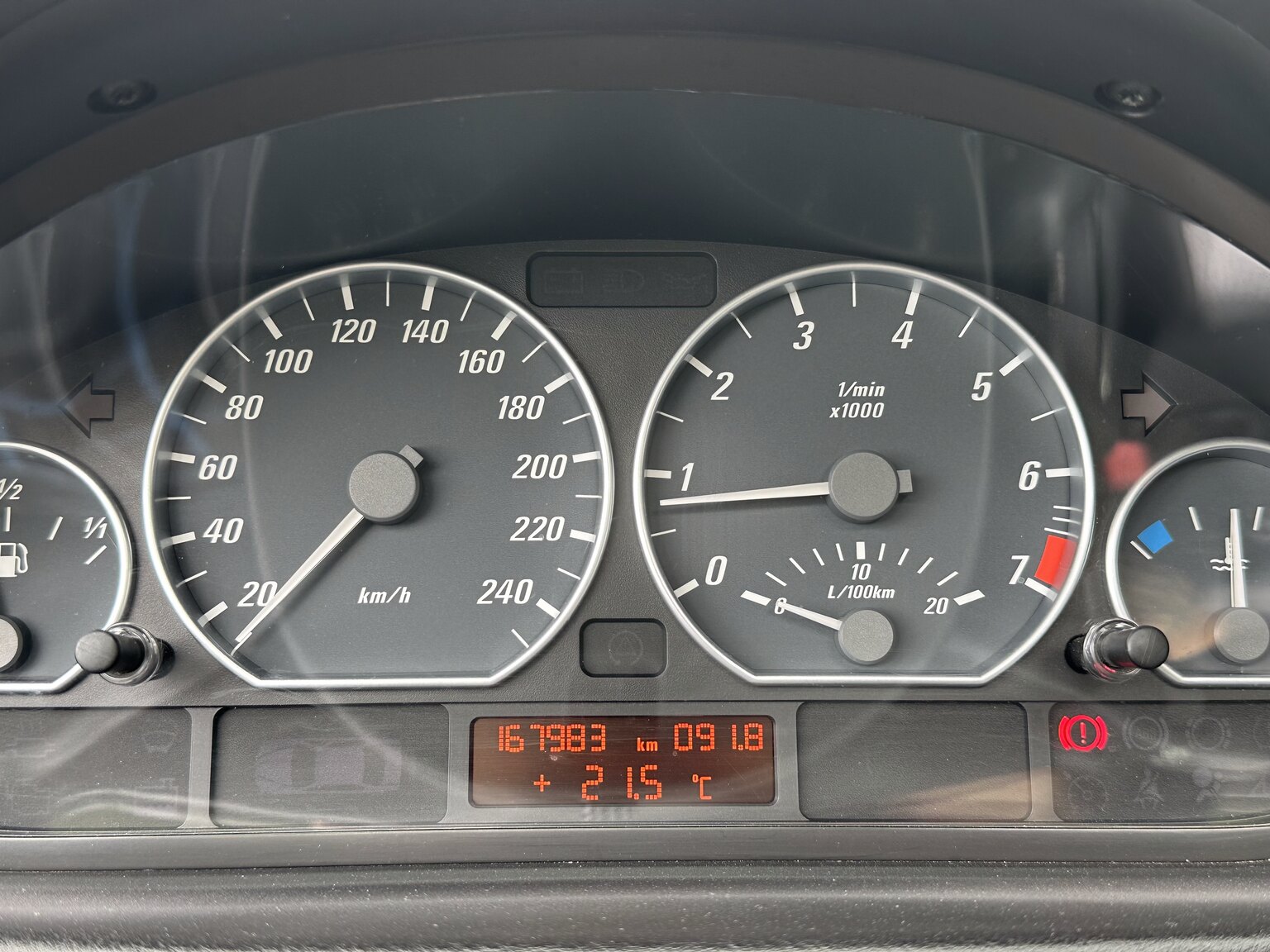 Innenraumfoto von 2005 BMW 330Ci