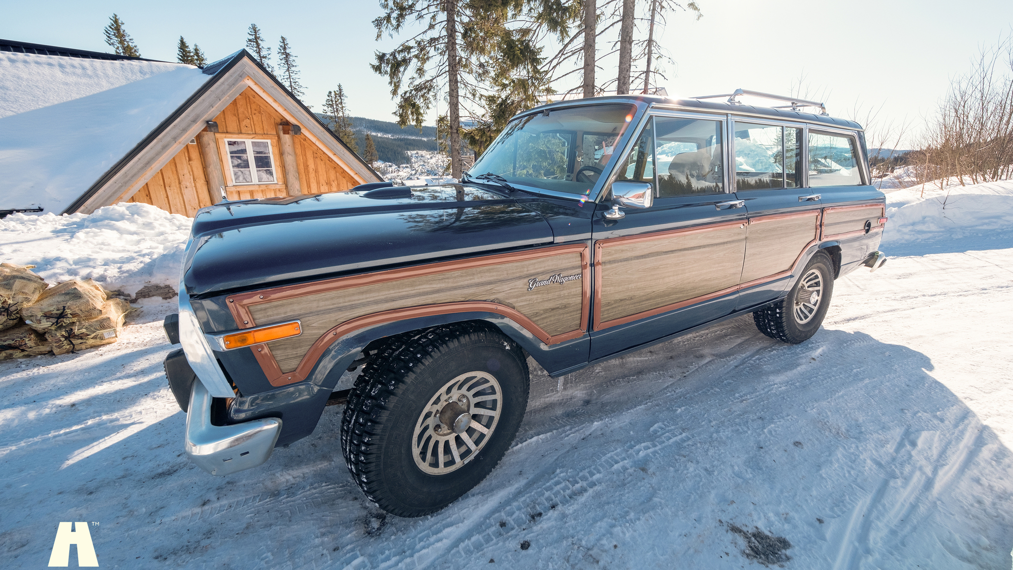 Exteriörbild på 1988 Jeep Grand Wagoneer 5.9