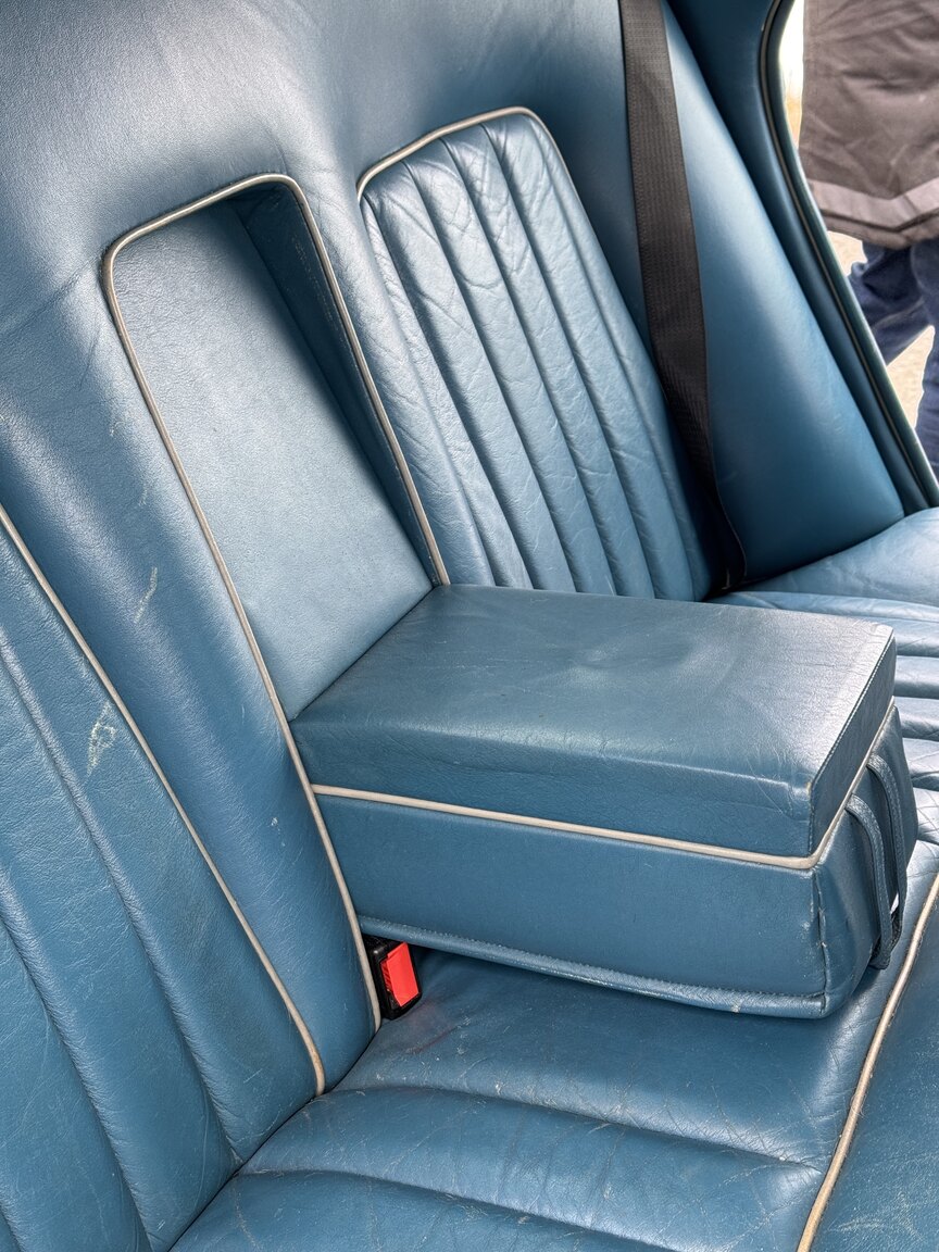 Interior image of 1976 Rolls-Royce Silver Shadow