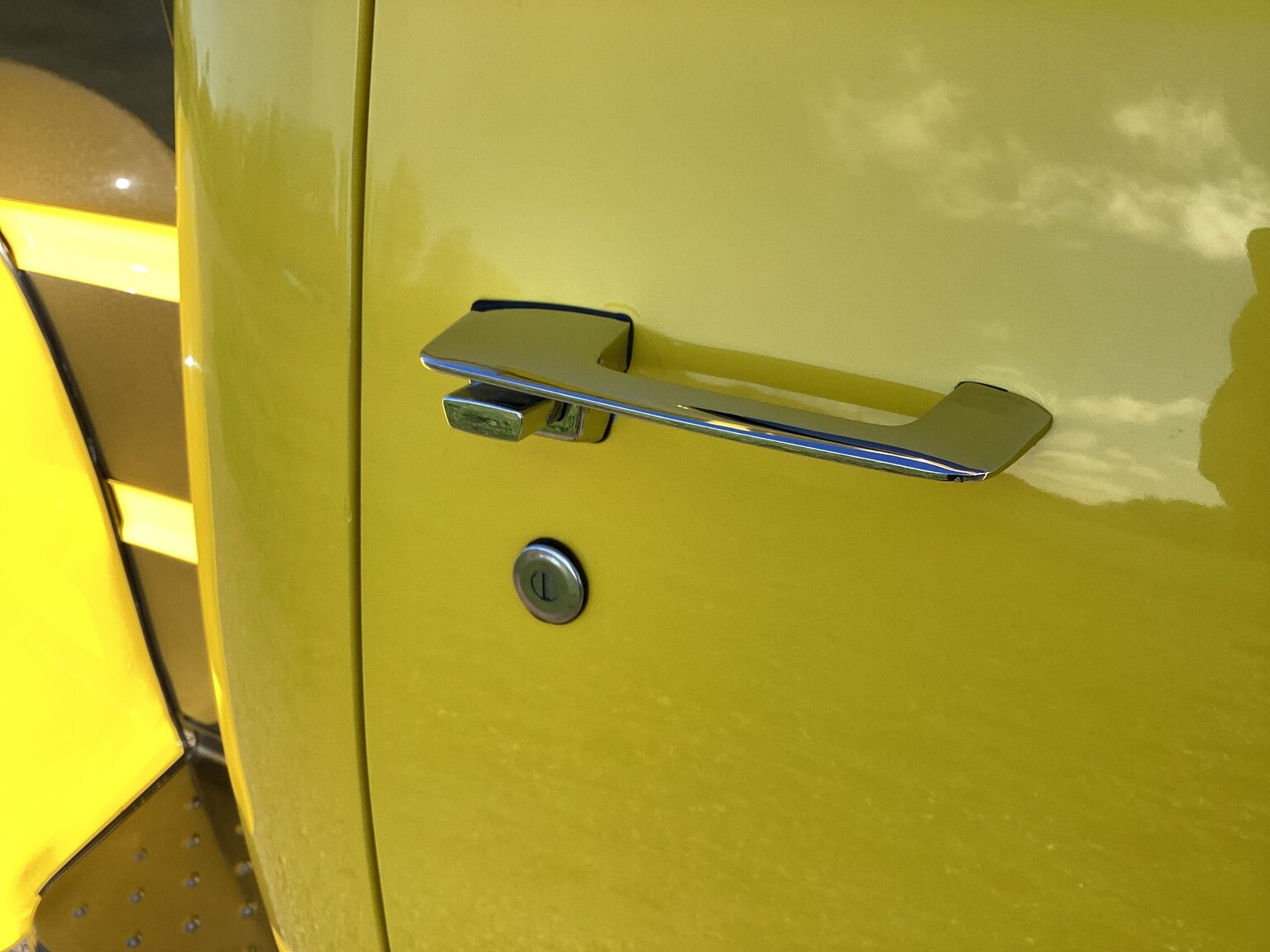Exterior image of 1971 Dodge D100