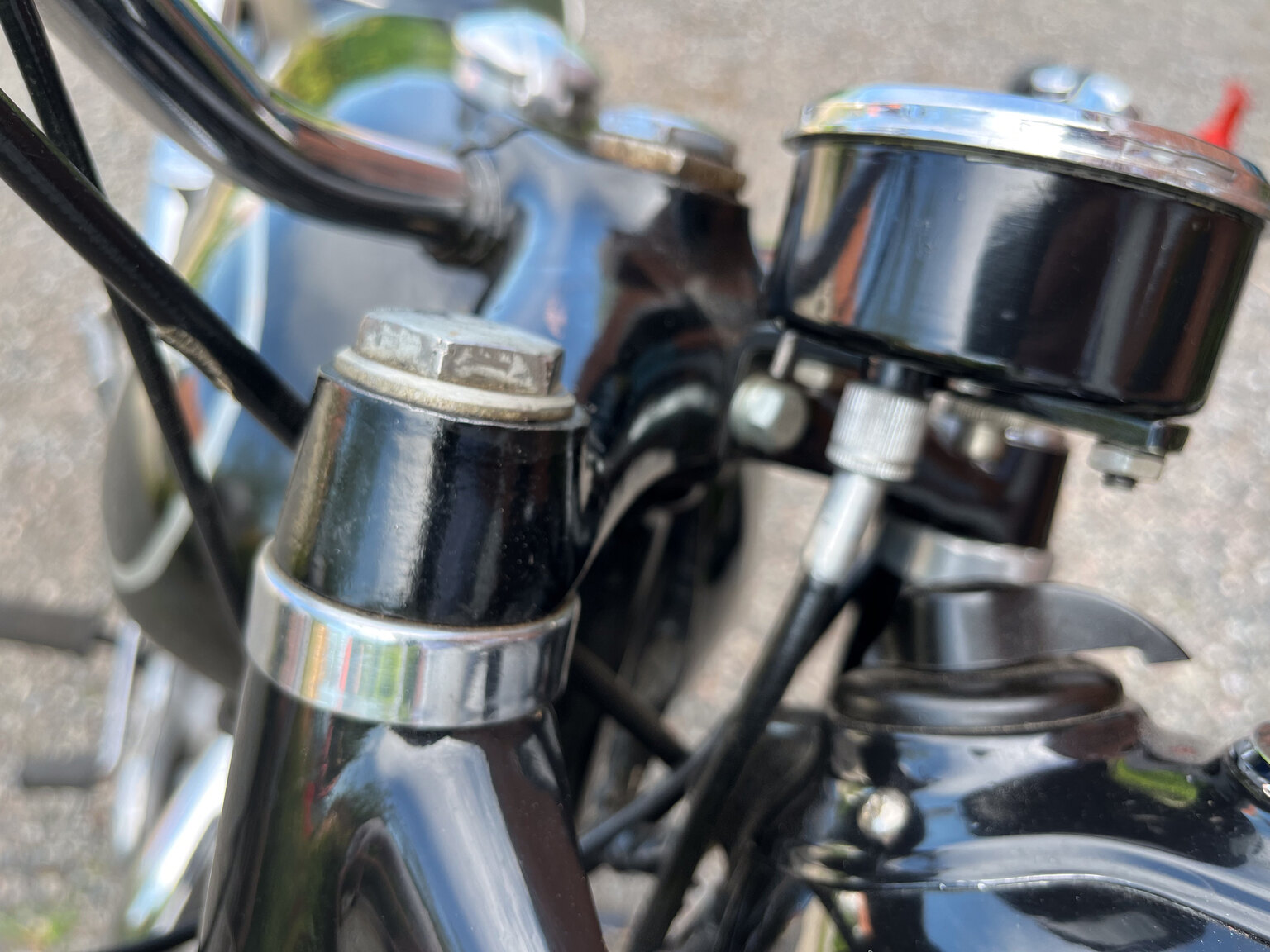 Aussenfoto 1952 AJS 16MS 350cc Matchless-replica