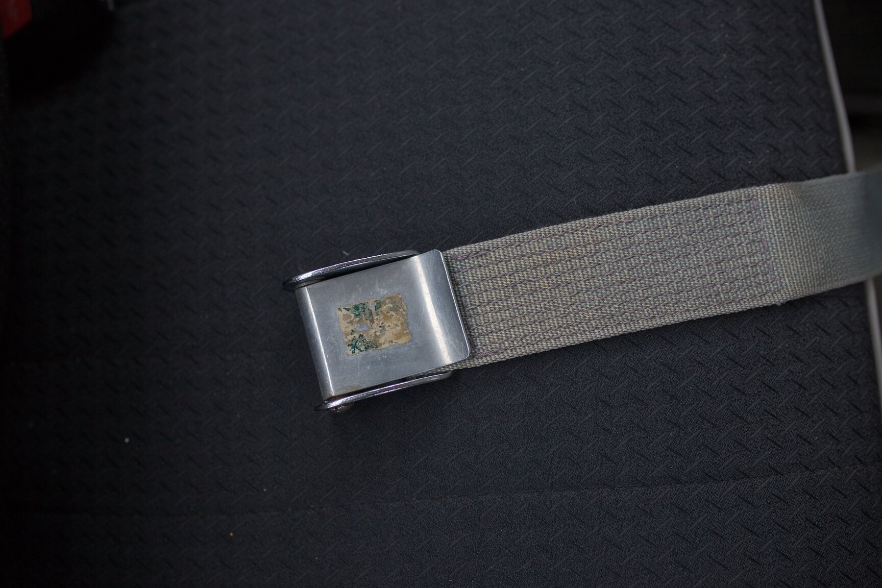 Interior image of 1959 Ford Consul (54)