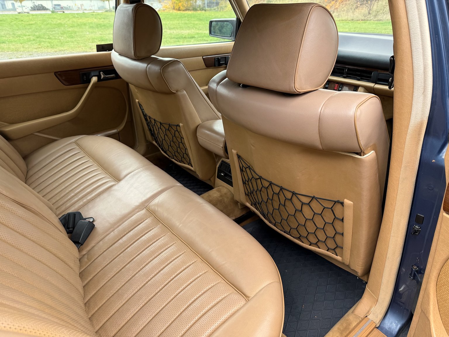 Interiörbild 1987 Mercedes-Benz 300 SE