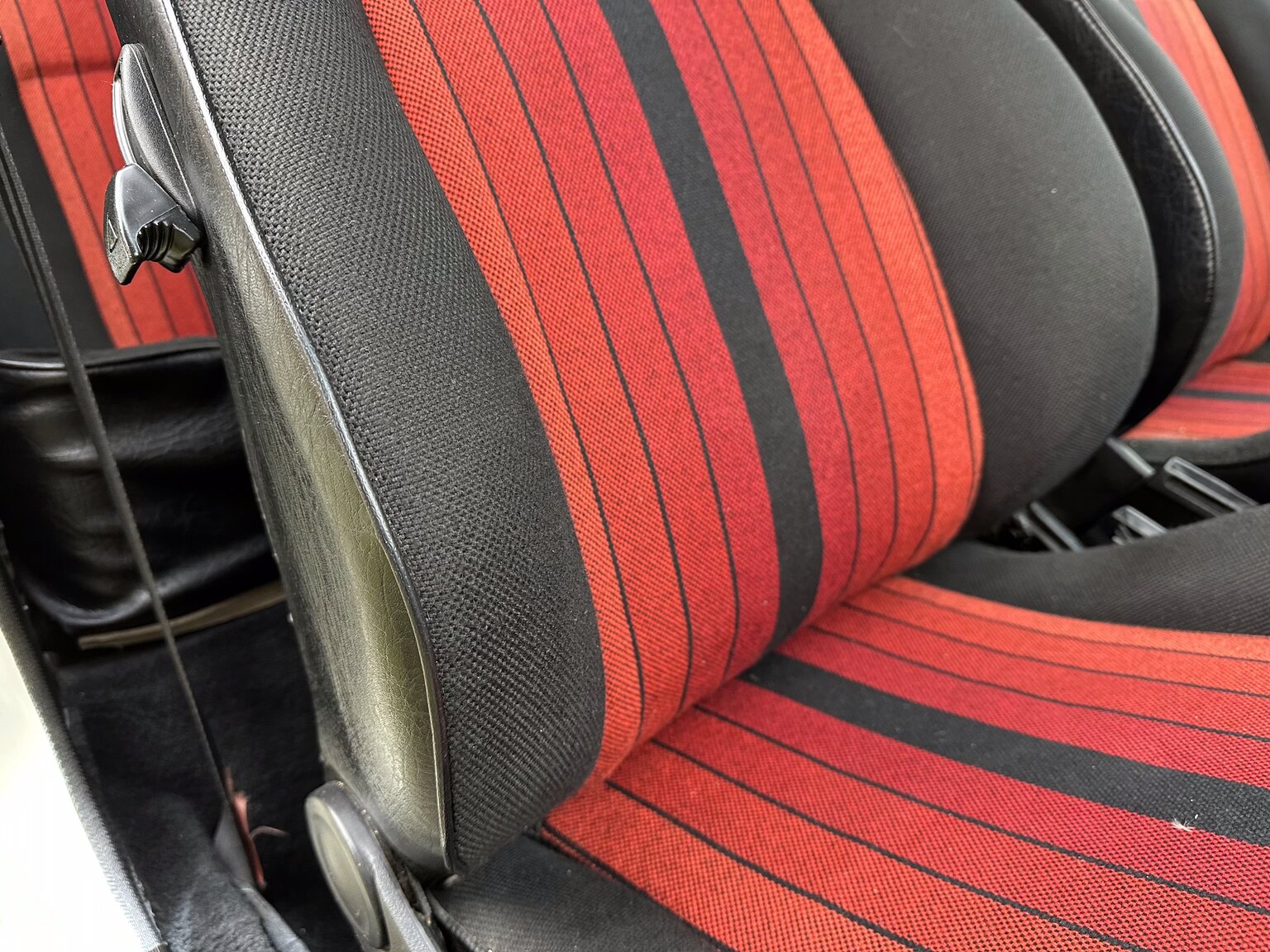 Interiörbild 1984 Volkswagen Golf GTI Special