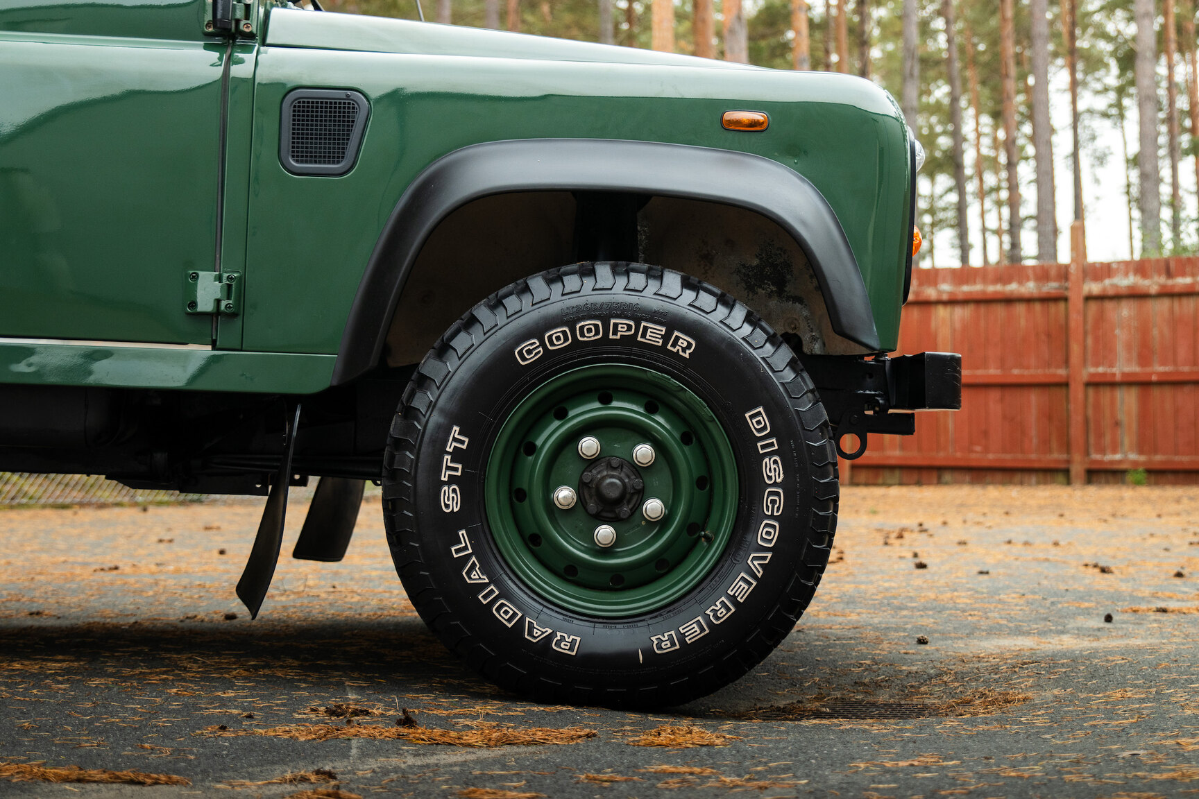 Aussenfoto 1996 Land Rover Defender 90 300TDi (25)