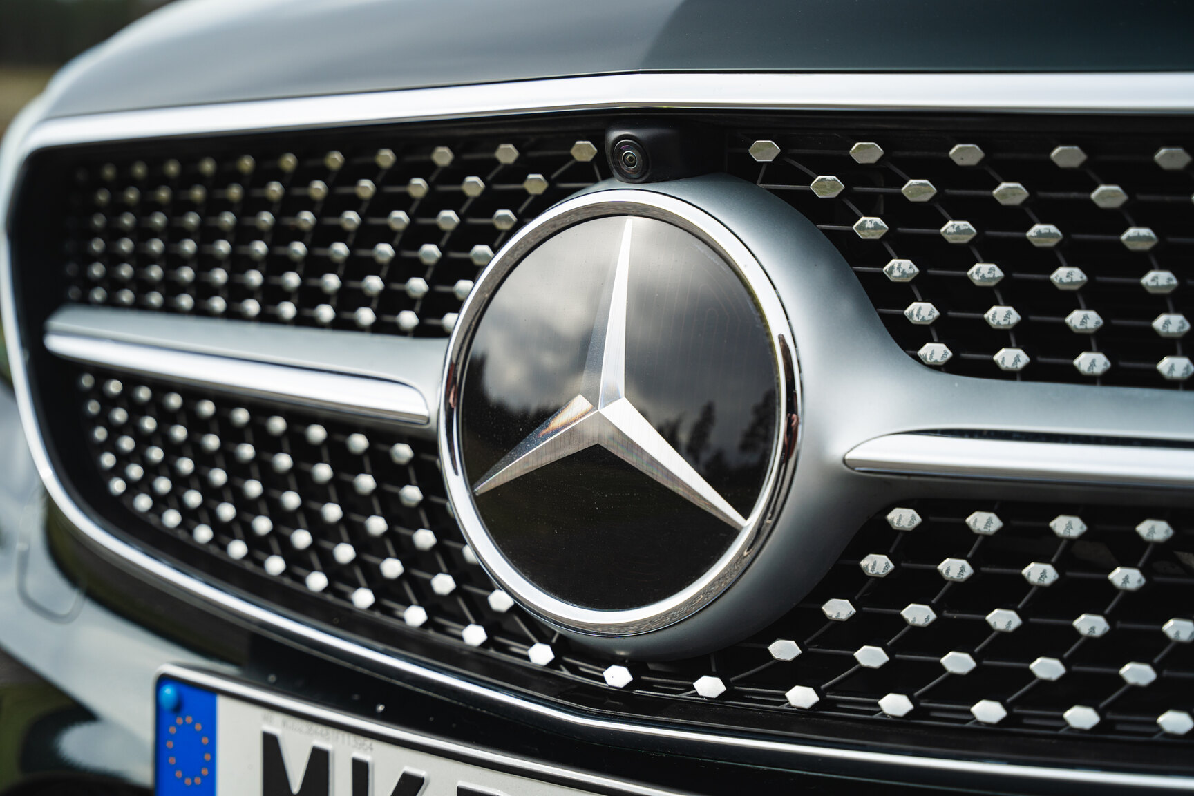 Exterior image of 2019 Mercedes-Benz E300 Cabriolet