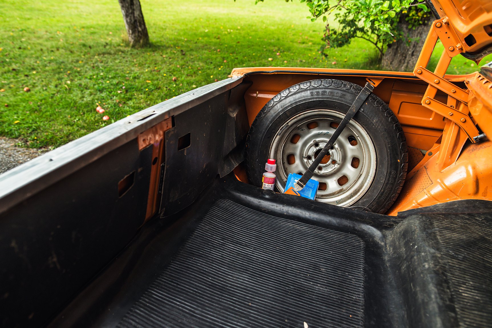 Interiörbild 1974 Volvo 142 2.0