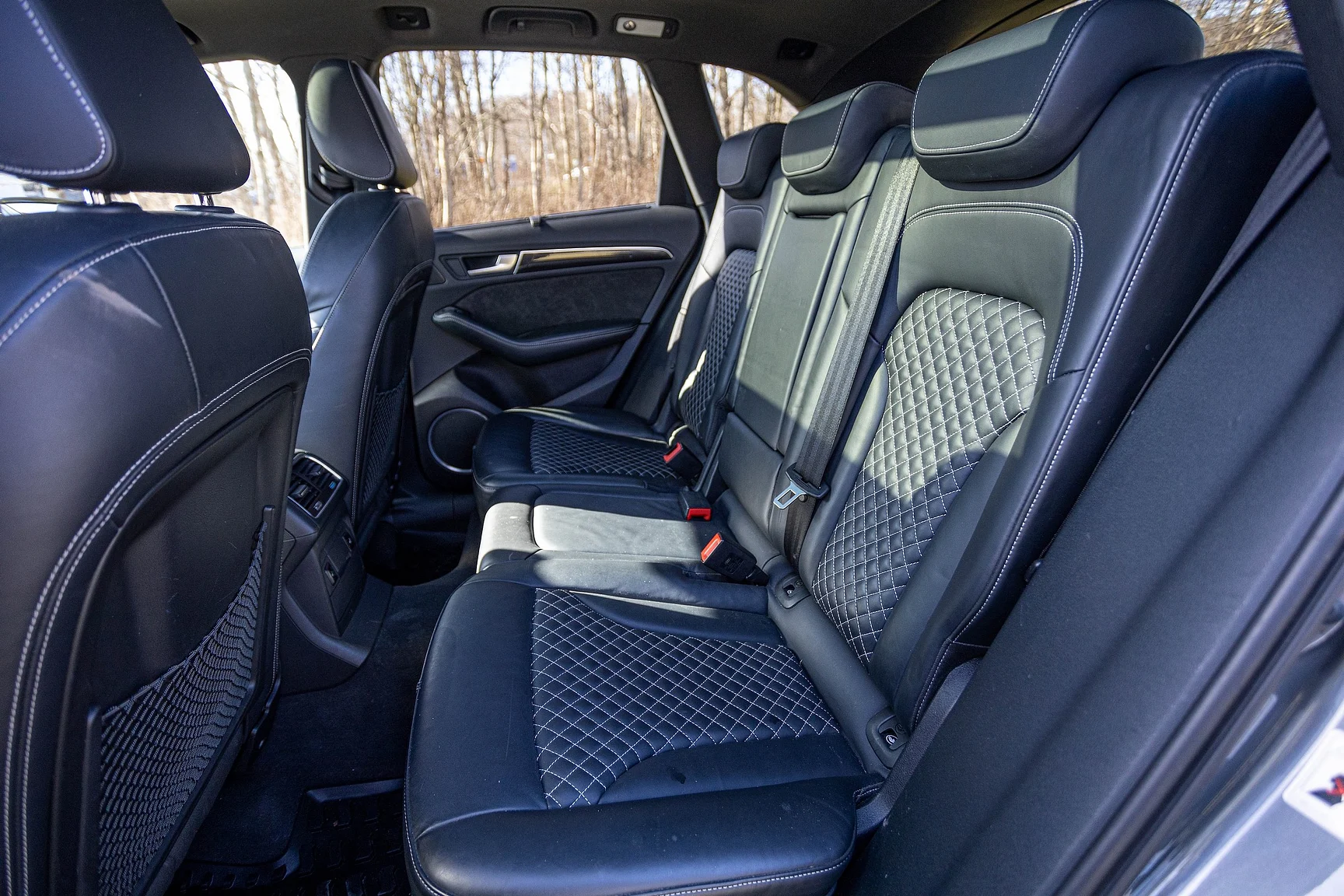 Innenraumfoto von 2017 Audi SQ 5 Plus TDI (32)