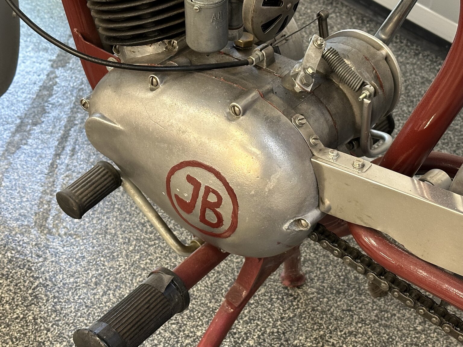 Image of 1950 NV 125 mechanics