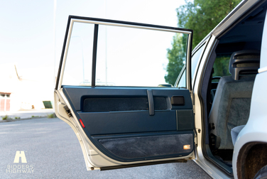 Interior image of 1991 Volvo 960 Executive