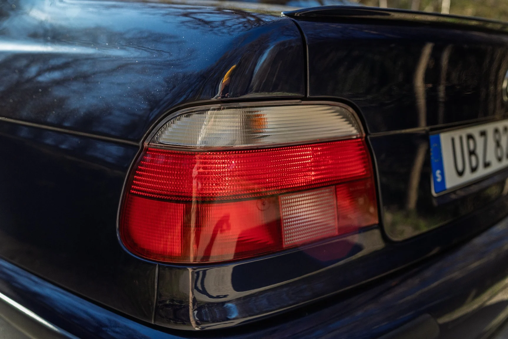 Exteriörbild på 1996 BMW 540iA (18)