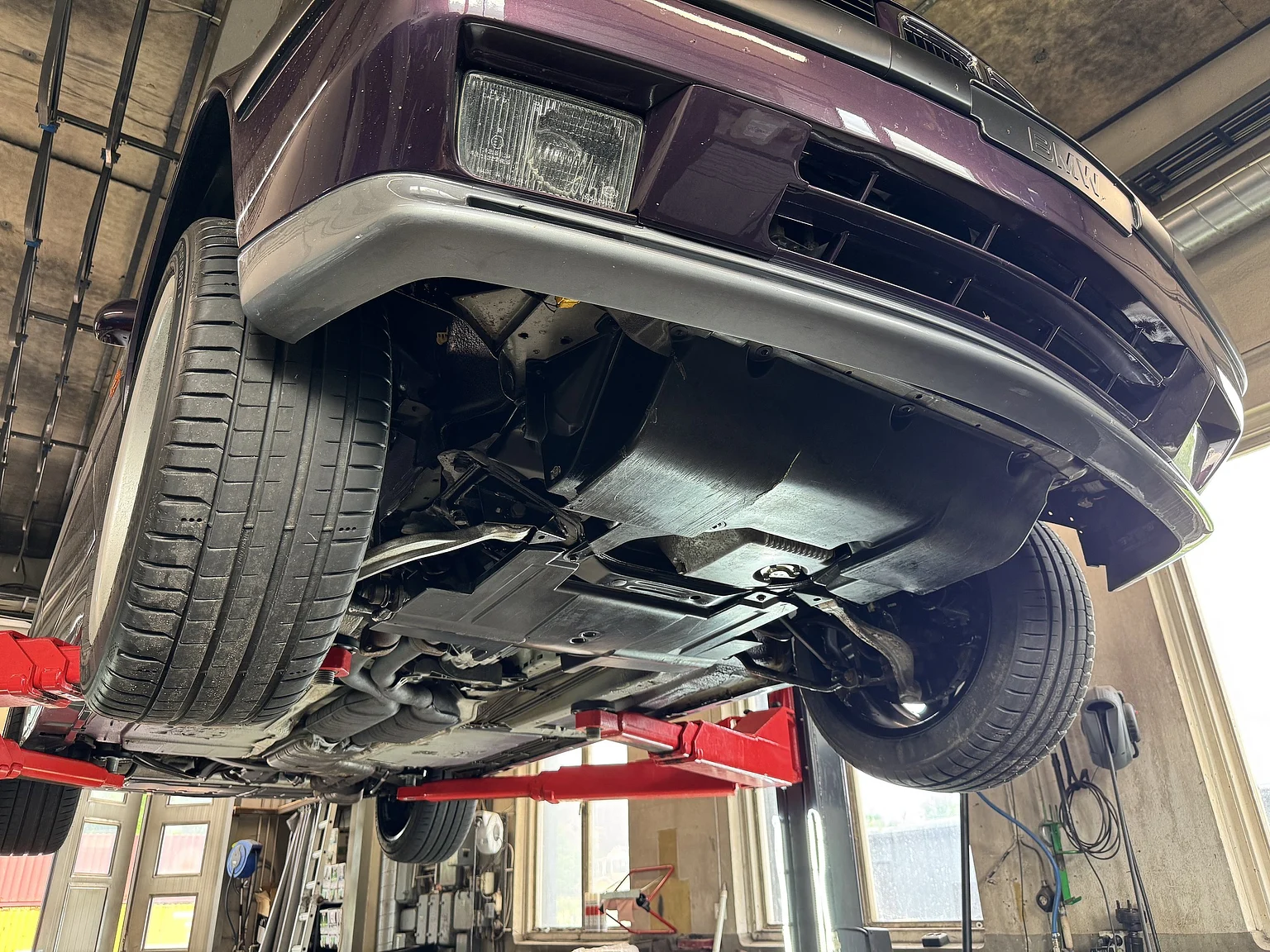 Image of 1993 BMW M5 Touring 3.8 Manual mechanics (66)