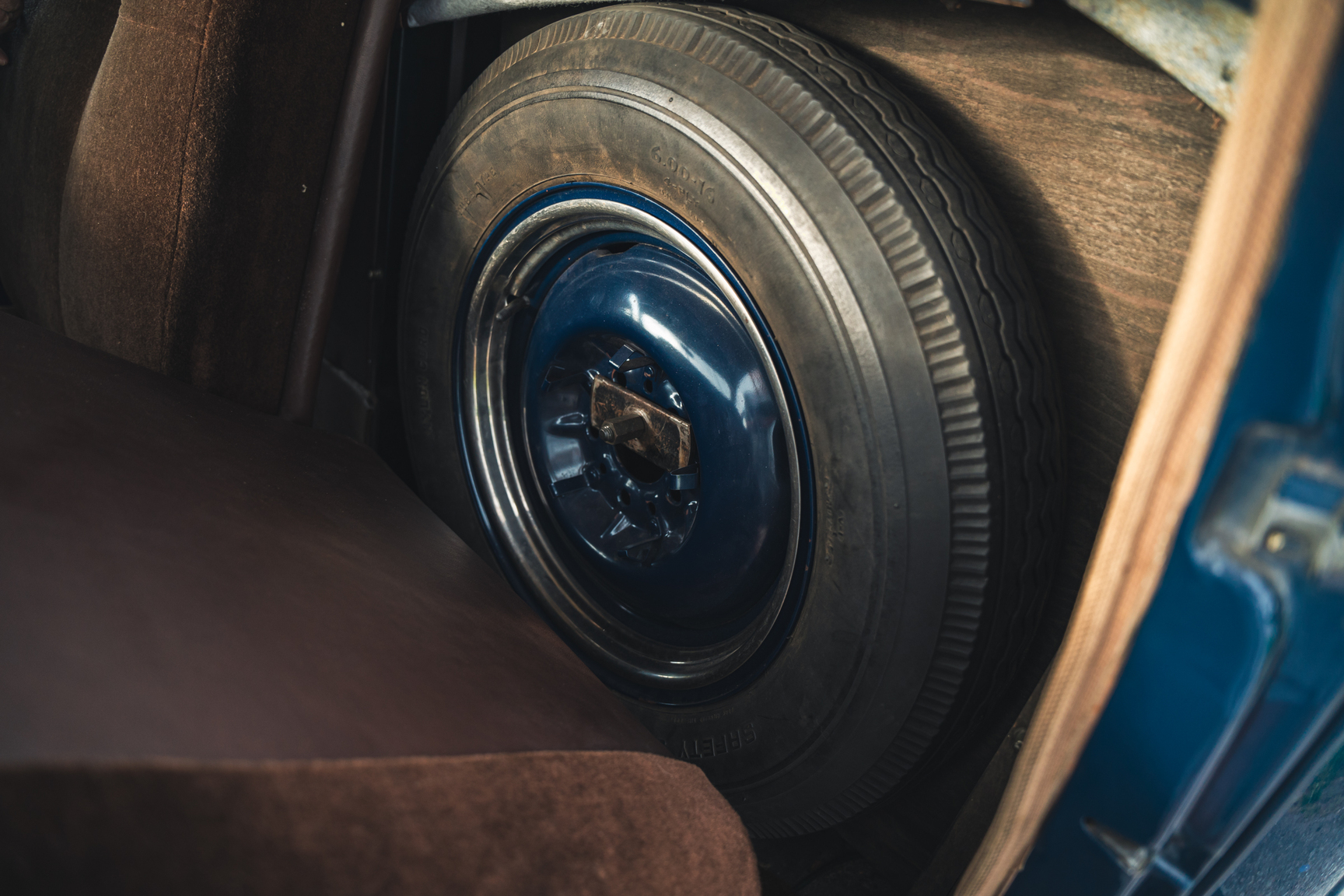 Innenraumfoto von 1939 Plymouth Road king P8 Coupe  (40)