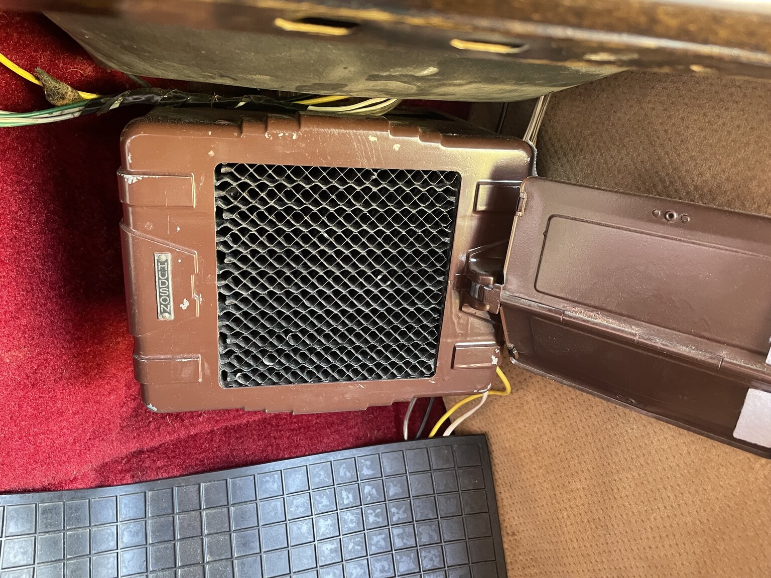 Interior image of 1940 Hudson Modell 40 Traveller Brougham 