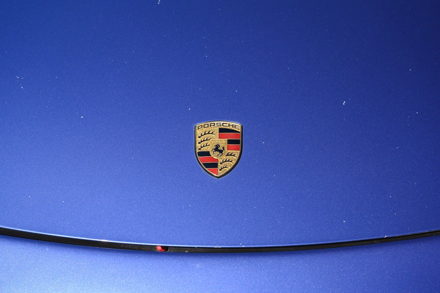 Exterior image of 1998 Porsche 911 Carrera Tiptronic (22)