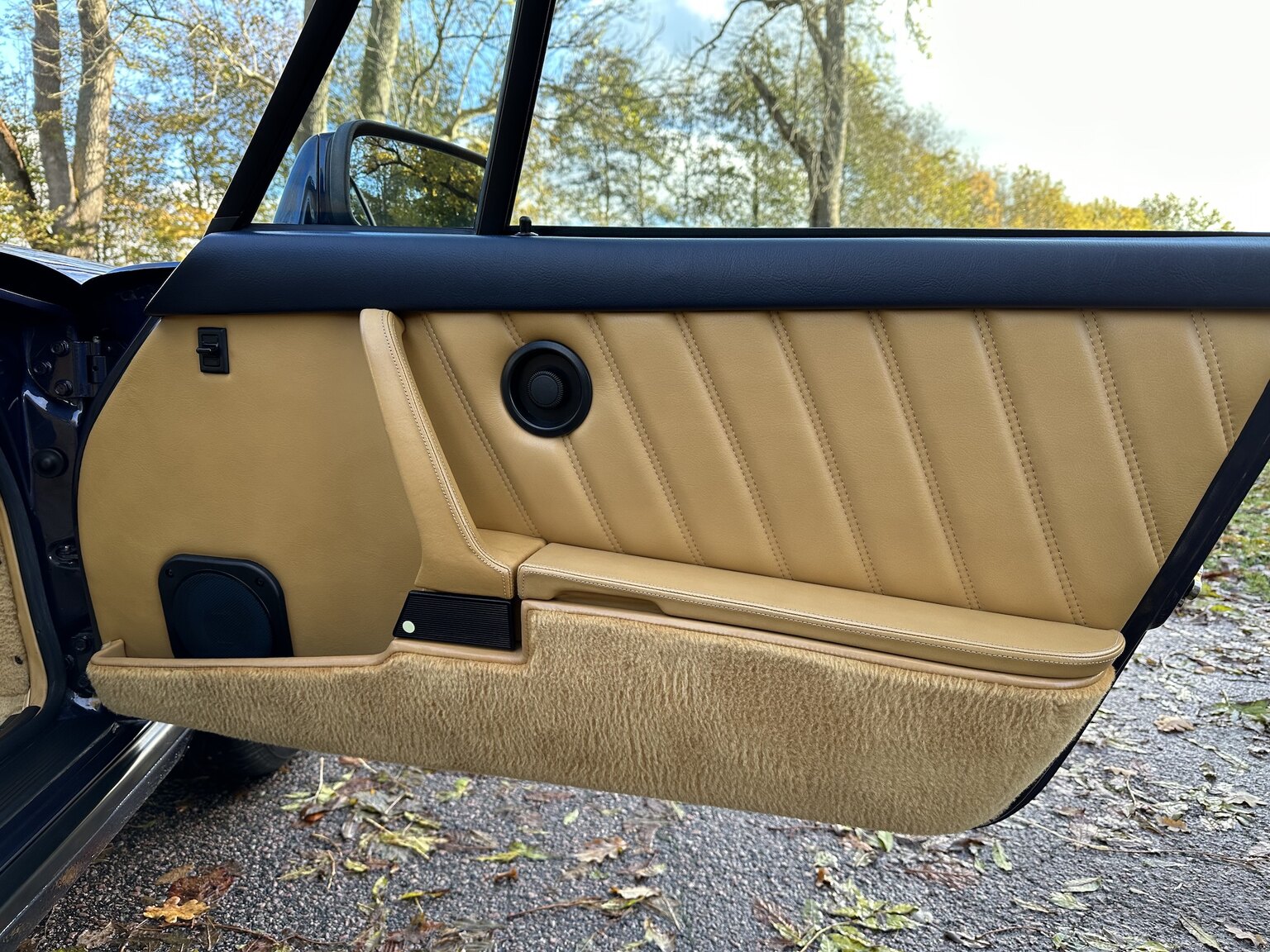 Interiörbild 1986 Porsche 911 Carrera 3.2