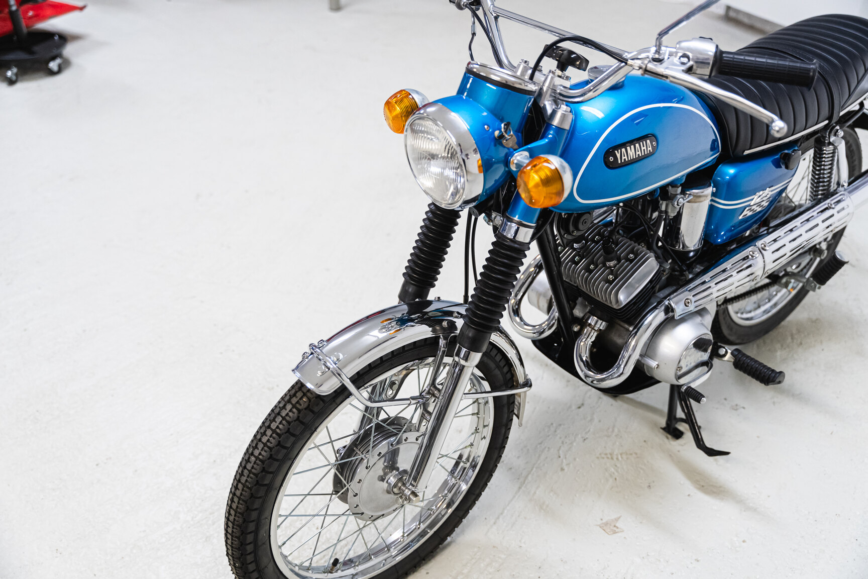 Exterior image of 1970 Yamaha AS2C