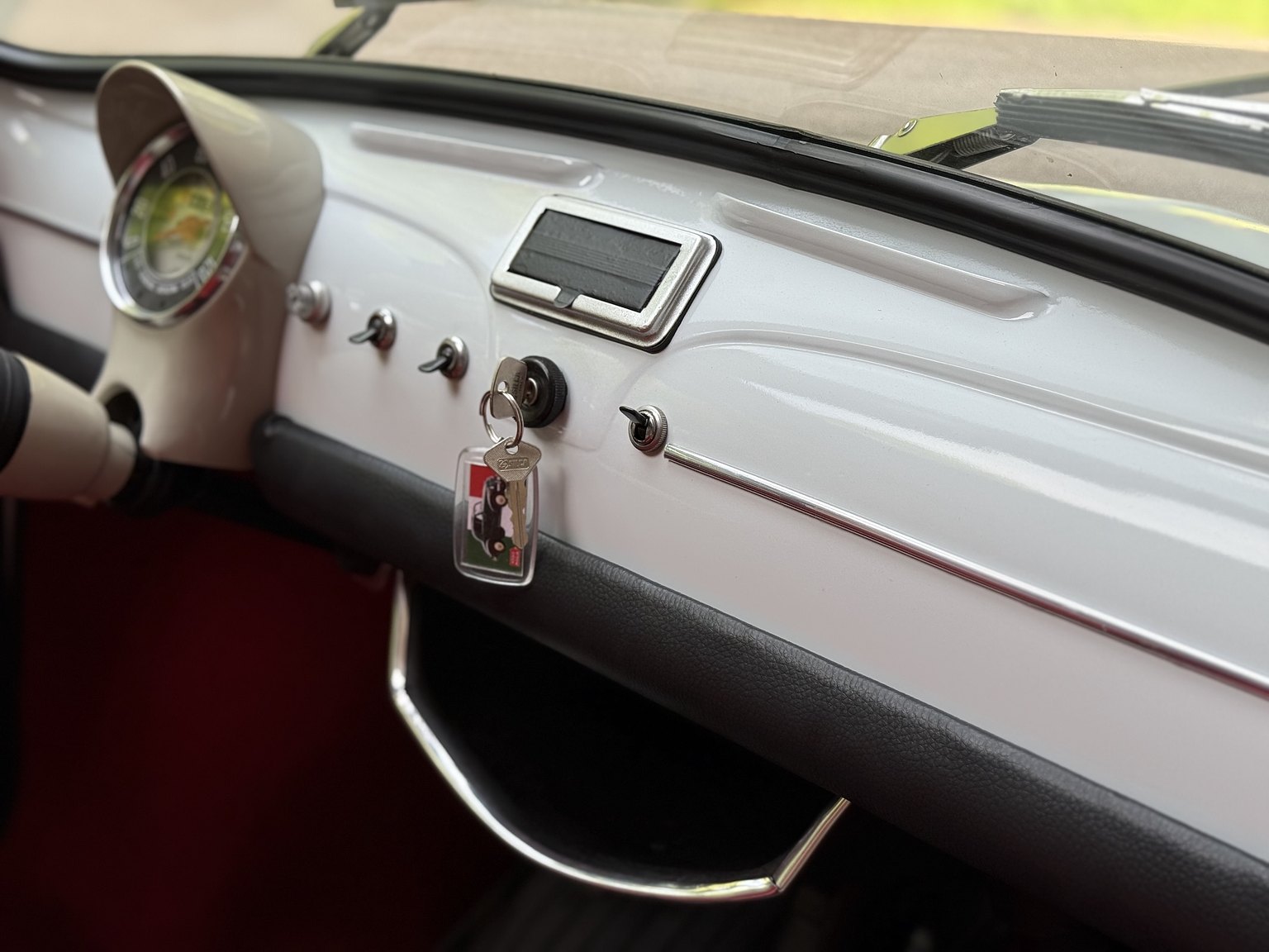 Interior image of 1965 Fiat 500F