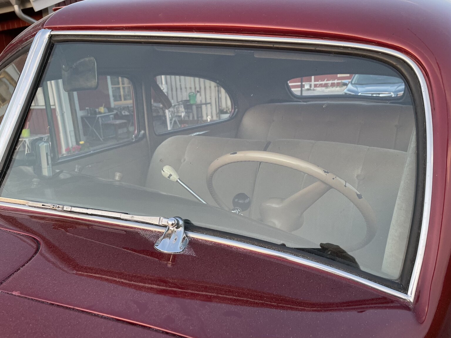 Exterior image of 1940 Hudson Modell 40 Traveller Brougham 