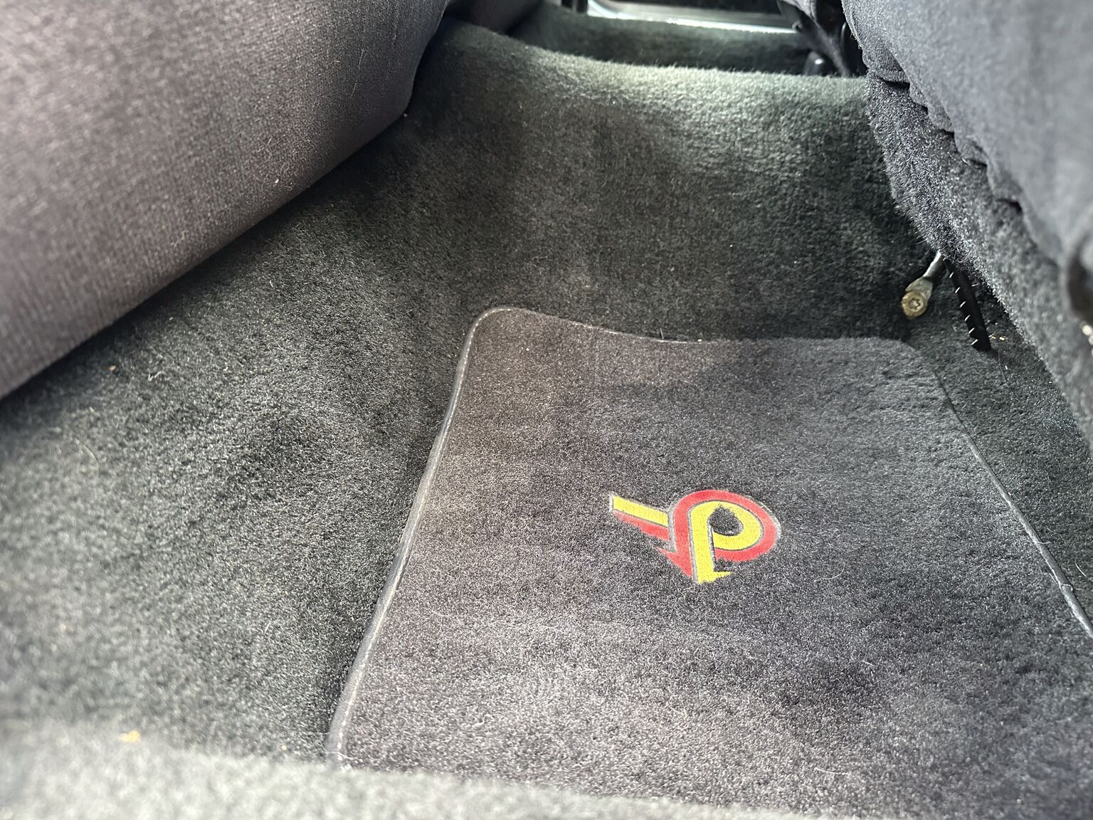 Interior image of 1987 Buick Grand National "GNX" (41)