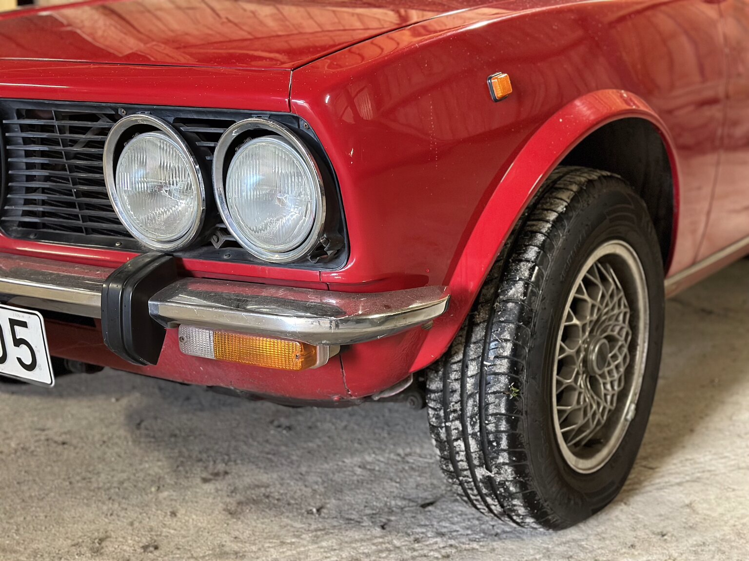 Exteriörbild på 1977 Alfa Romeo Alfetta