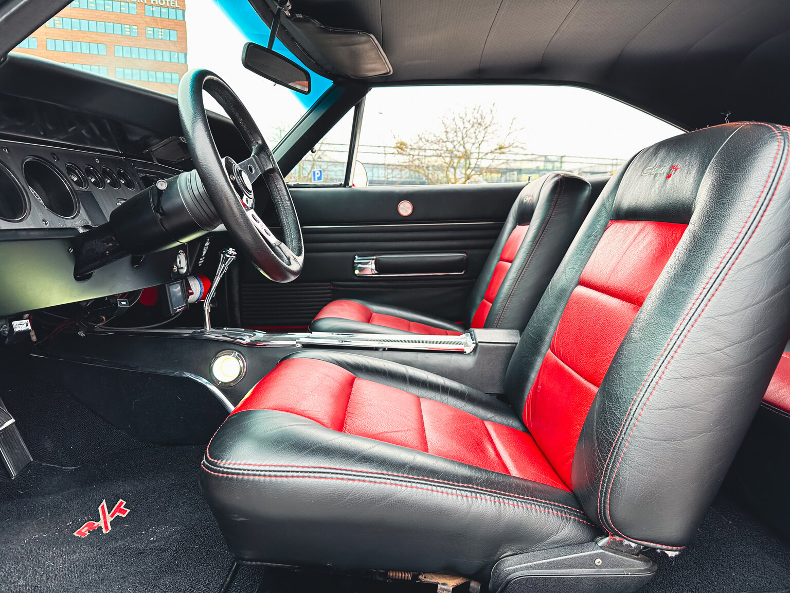 Interior image of 1968 Dodge Charger R/T (2)