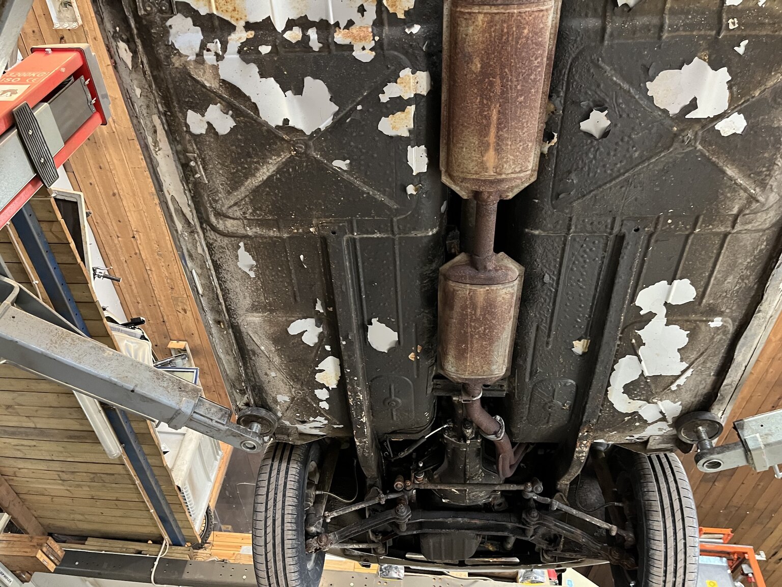 Image of 1965 BMW 1800 mechanics