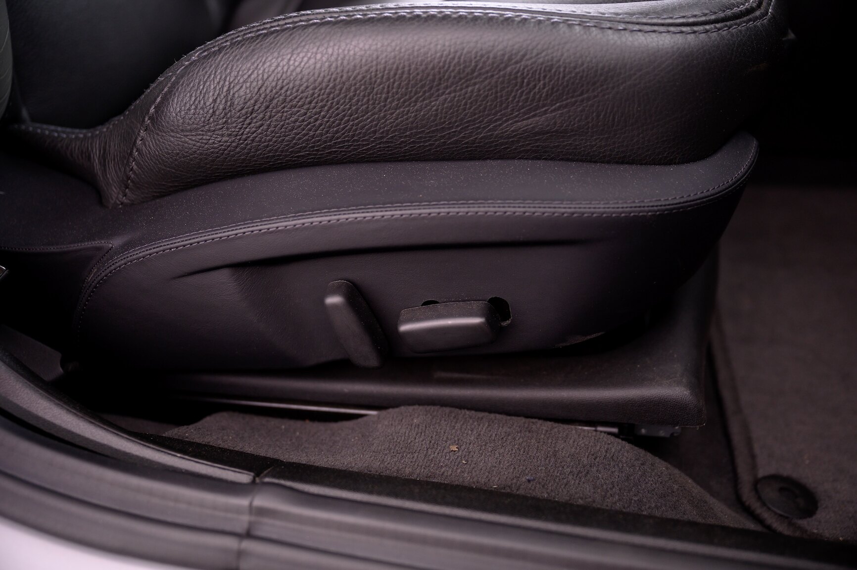Interior image of 2008 SAAB 9-3 Aero SportSedan Silver Beast SFRO