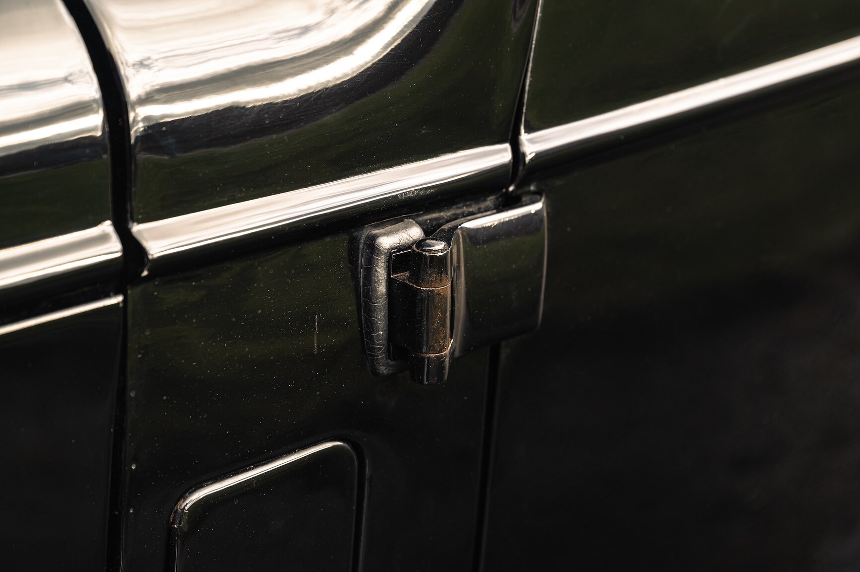 Exterior image of 1937 Austin Ten-Four 10-4