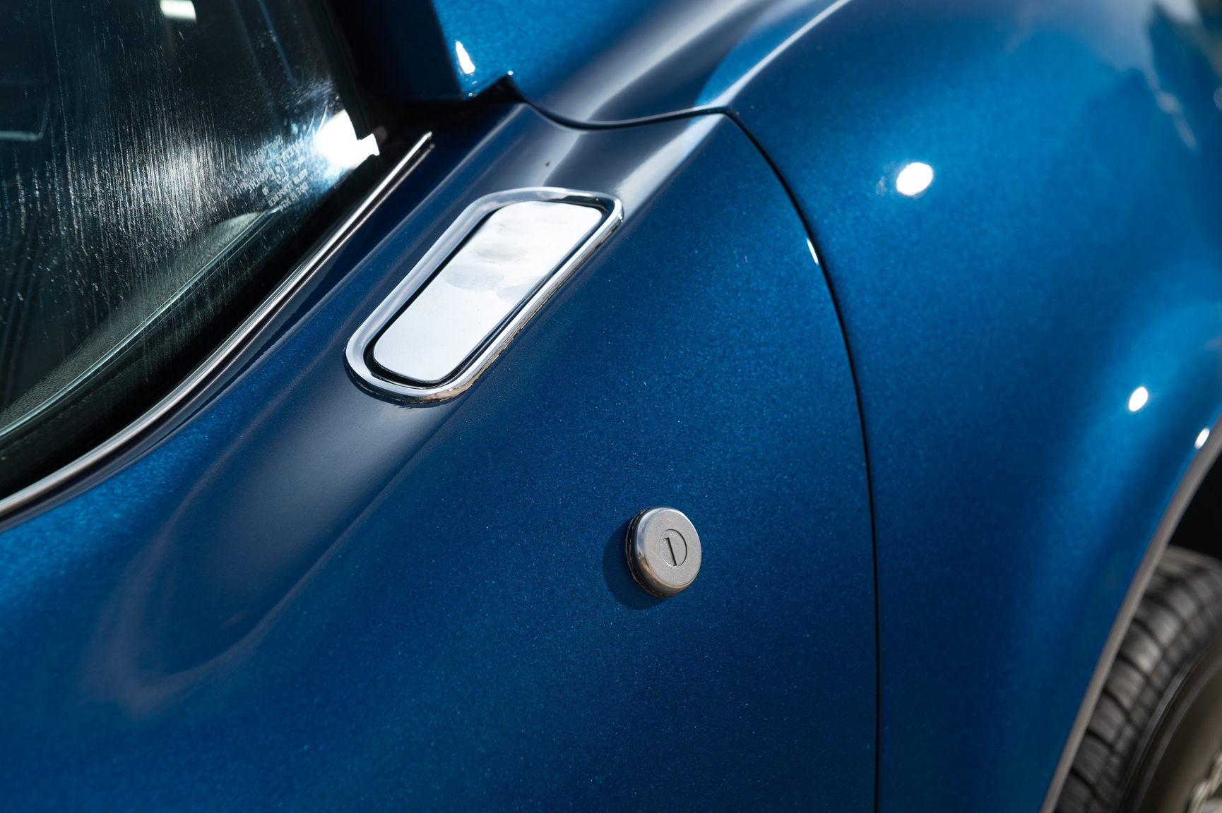 Exteriörbild på 1973 Corvette C3 Stingray (20)