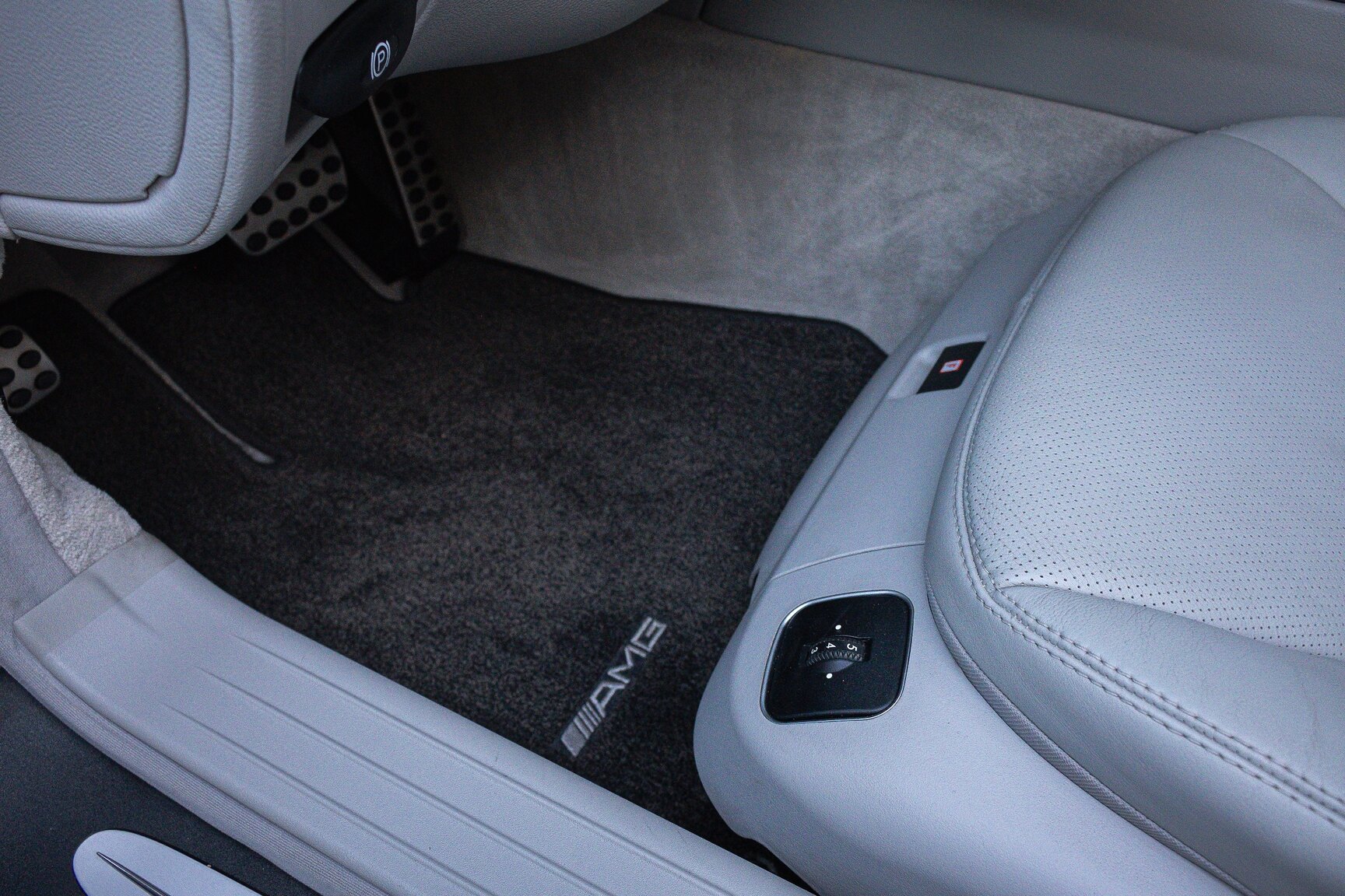 Interiörbild 2002 Mercedes-Benz SL 500