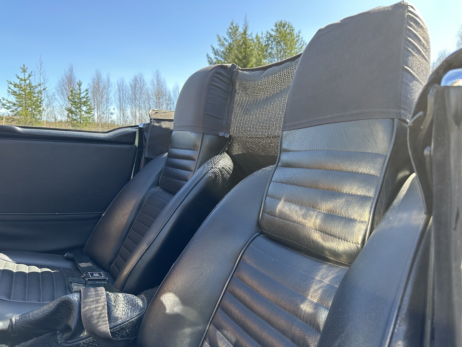 Innenraumfoto von 1971 Triumph TR6 (7)