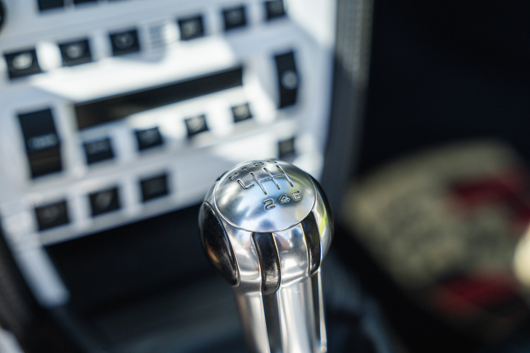 Interior image of 2008 Porsche 911 Turbo Cabriolet (36)