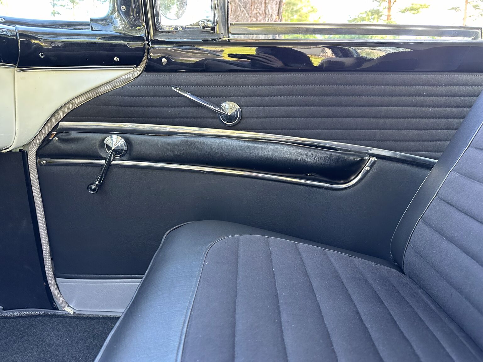 Interiörbild 1955 Ford Fairlane Crown Victoria