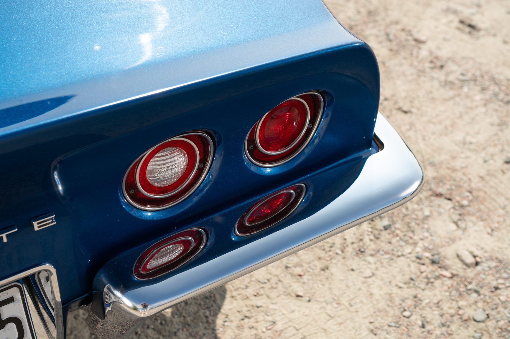 Exteriörbild på 1973 Corvette C3 Stingray (75)