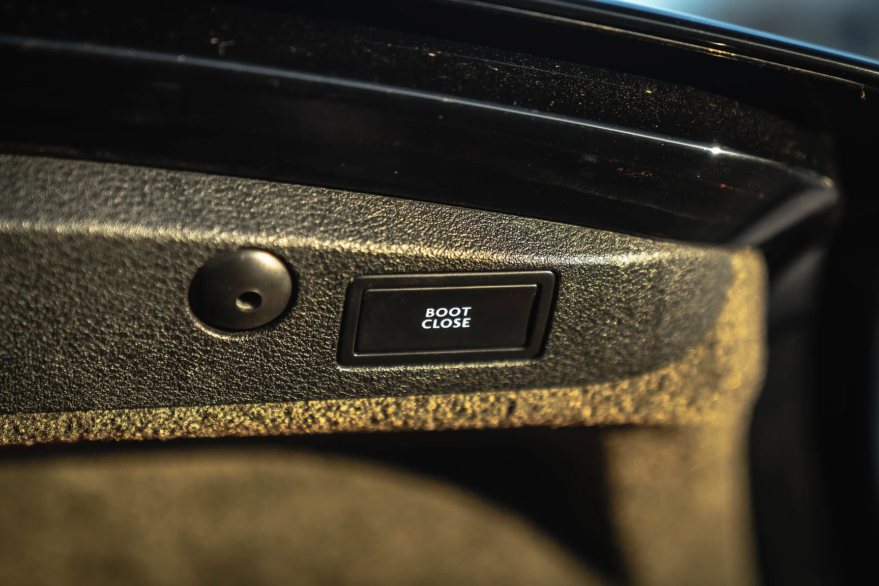 Innenraumfoto von 2007 Bentley Continental GTC (74)