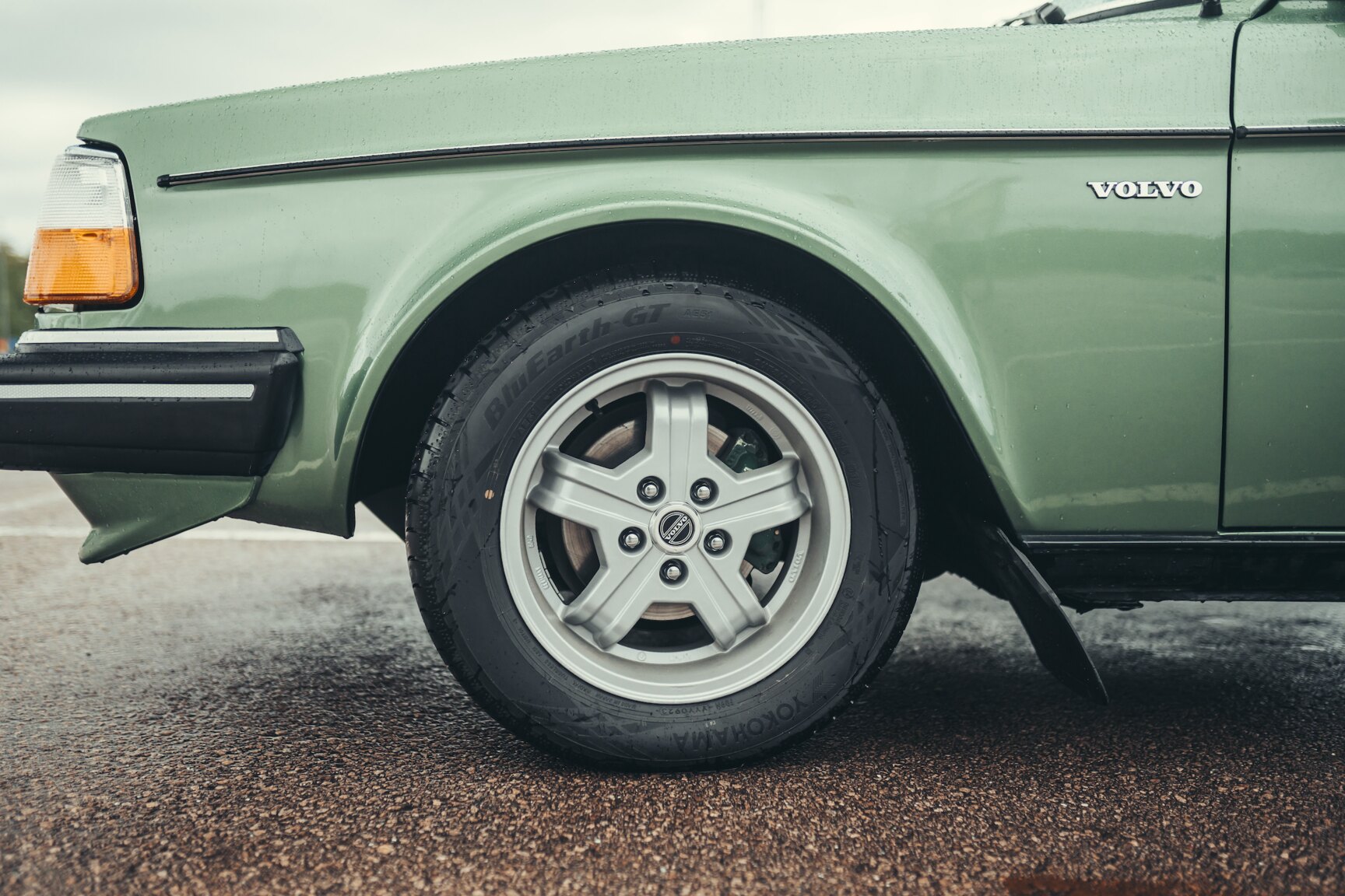 Exterior image of 1981 Volvo 244