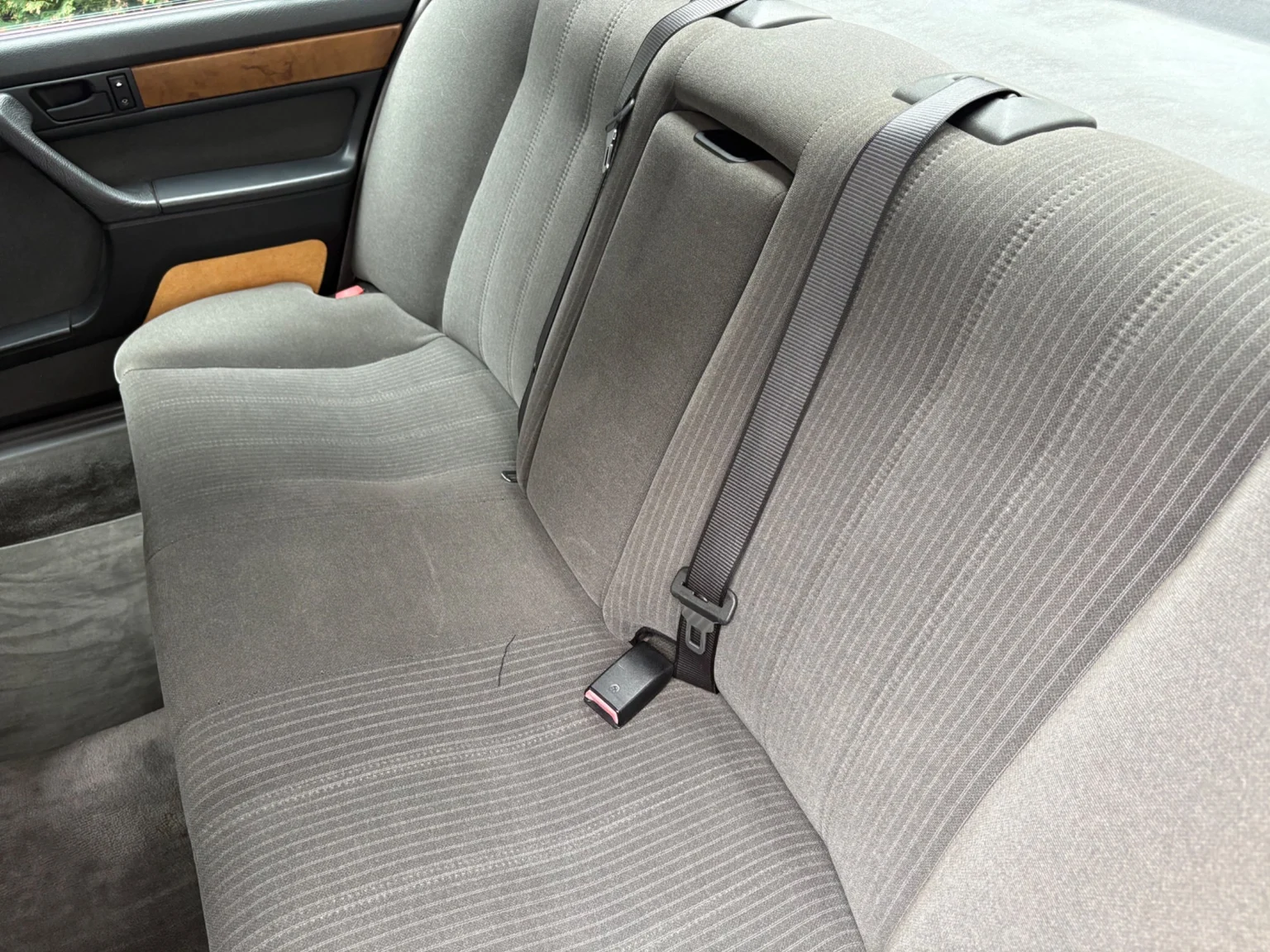 Interiörbild 1988 BMW 730iA (15)